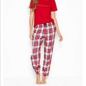 victoria’s secret pajamas